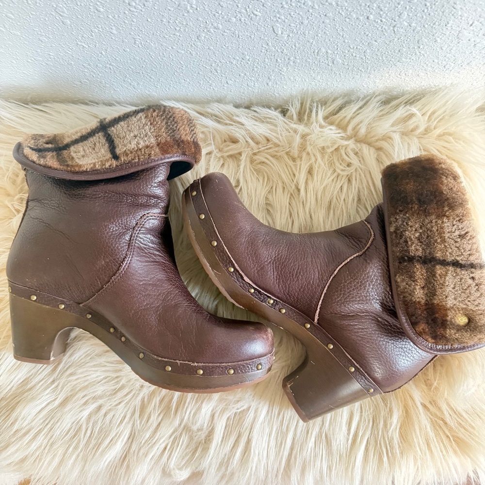 UGG Leather clog boots shearling cuff brown studded heel SZ 8 boho